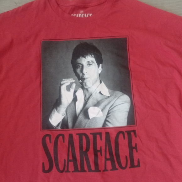 SCARFACE Universal City Studio T-Shirt Men’s 5X Red Movie Cotton Crew Neck Tee - Picture 2 of 7